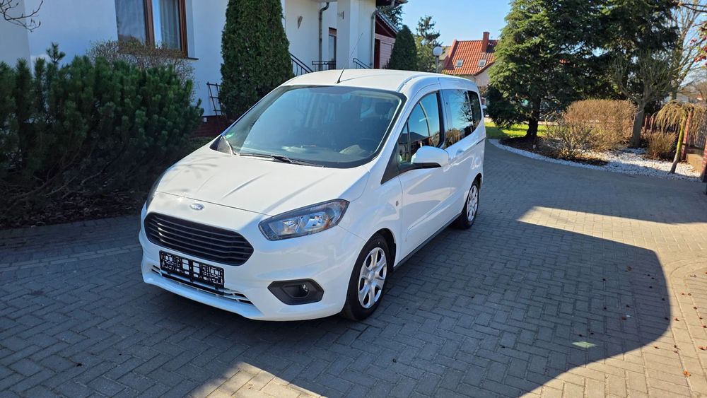 Ford Tourneo Courier NOWY ROZZĄD I FILTRY,100KM, klimatyzacja, 2 kluczyki