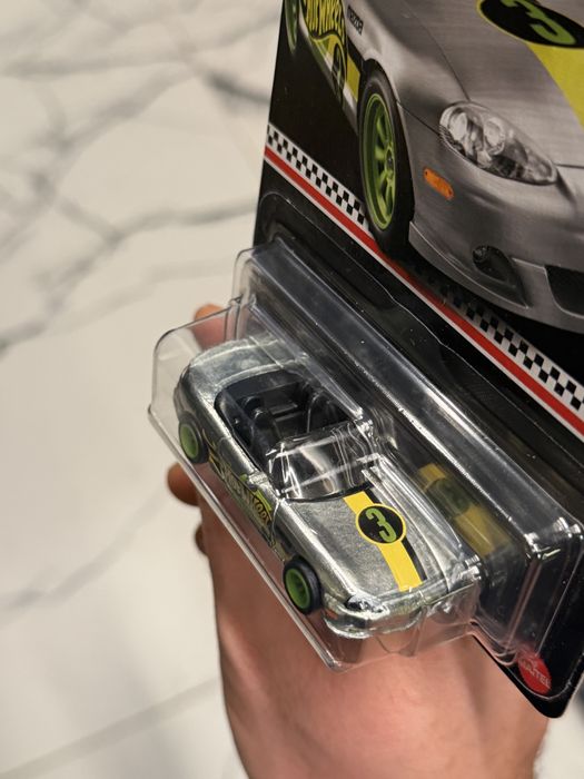 Hot Wheels 2004 Mazda MX-5 Mazdaspeed Miata ZAMAC RLC mail-in Collecto
