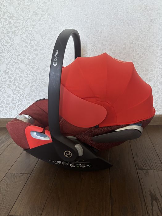 Автокрісло Cybex Cloud Z+ plus Autumn Gold burnt Red червоний колір