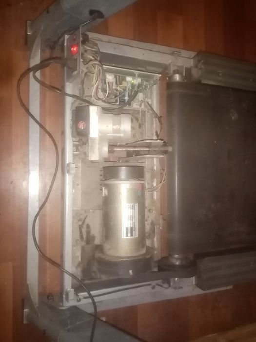 Бігова доріжка Torneo