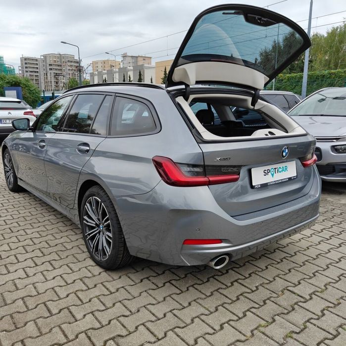 BMW Seria 3 xDrive 4x4 salon PL