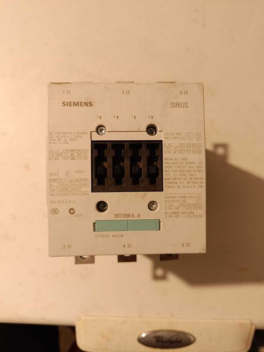 Stycznik SIEMENS 3RT1056-6...6 215A