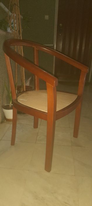 Duas cadeiras de sala