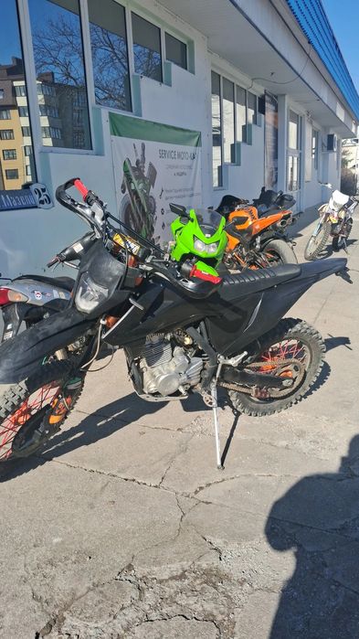 Адванс 300 ..2025 рік