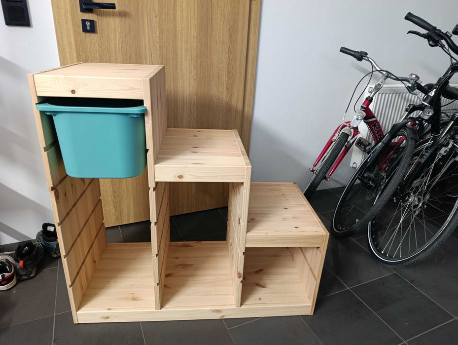 IKEA TROFAST Regał z pojemnikami, jasna sosna bejcowana /biały, 94x44x91 cm