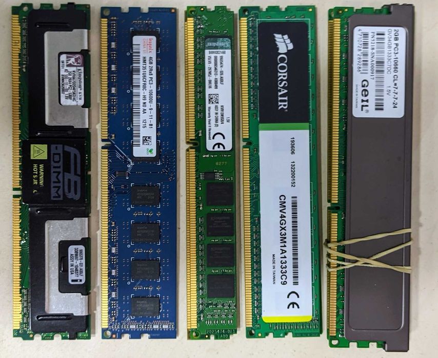 Оперативна пам'ять DDR3 та DDR4 об'ємом 1, 2, 4, 8Gb