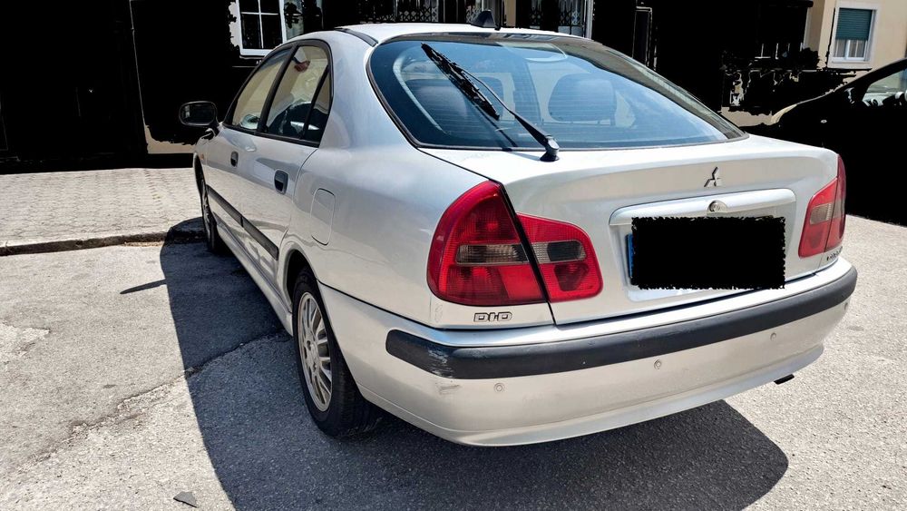 Vendo Mitsubishi Carisma