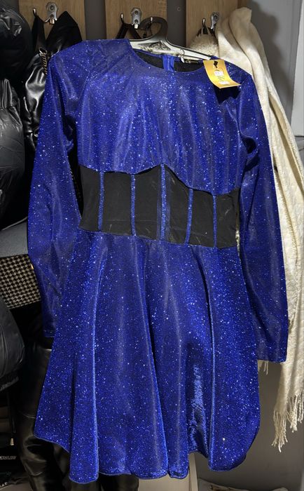 Женское новогоднее платье