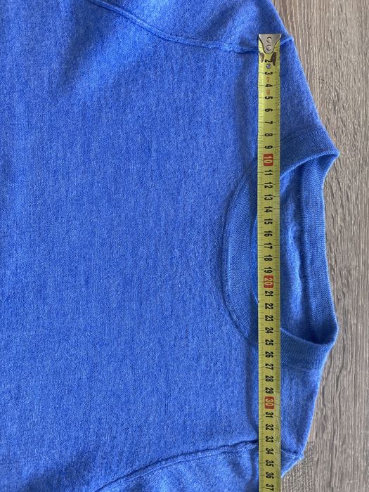 Sweter niebieski 100% wełna