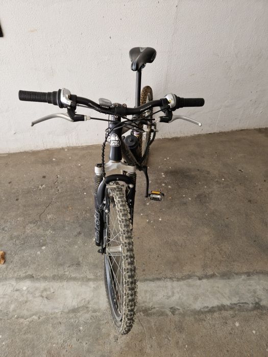 Vendo bicicleta para criança Astro viper em alumínio