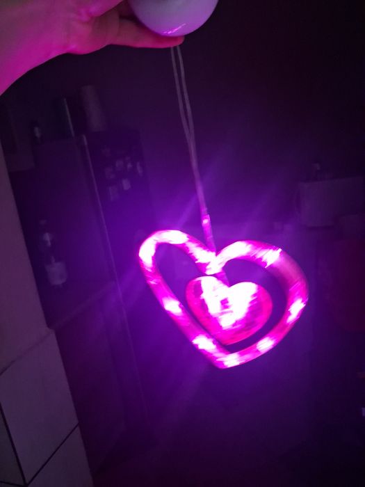 Różowe świecące serca nowe