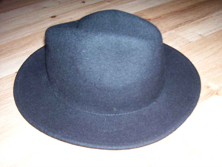 kapelusz damski czarny + drugi kapelusz gratis