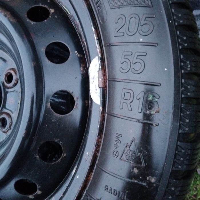 R16 205 55 зимова гума 4шт