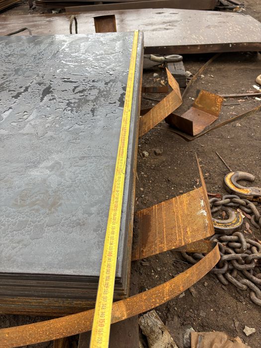 Лист металевий 4 мм Розміри 1,43х3 м.