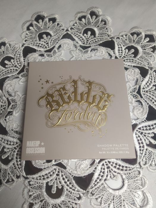 Paleta cieni do powiek makeup obsession Belle Jordan