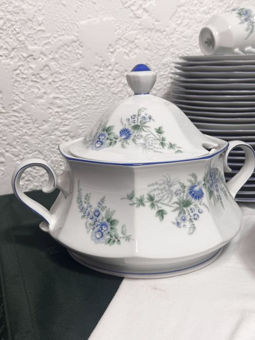 Порцеляновий новий сервіз Winterling, квітковий, білий,столовий сервіз