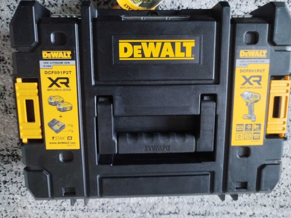 Klucz udarowy Dewalt dcf891nt/nowy