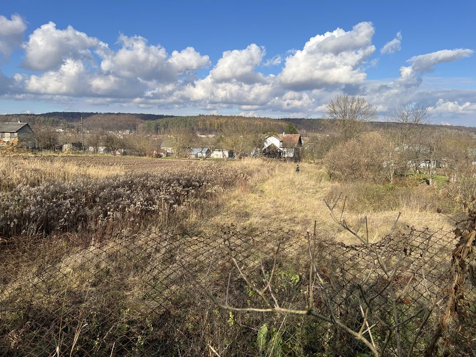 Продам ділянку с.Завадів
