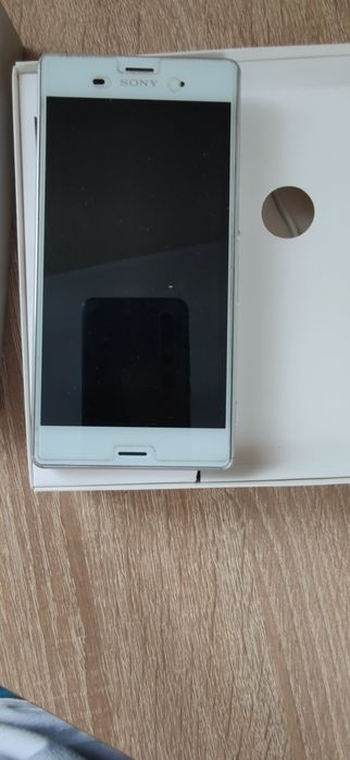 Sony Xperia Z3 в робочому стані