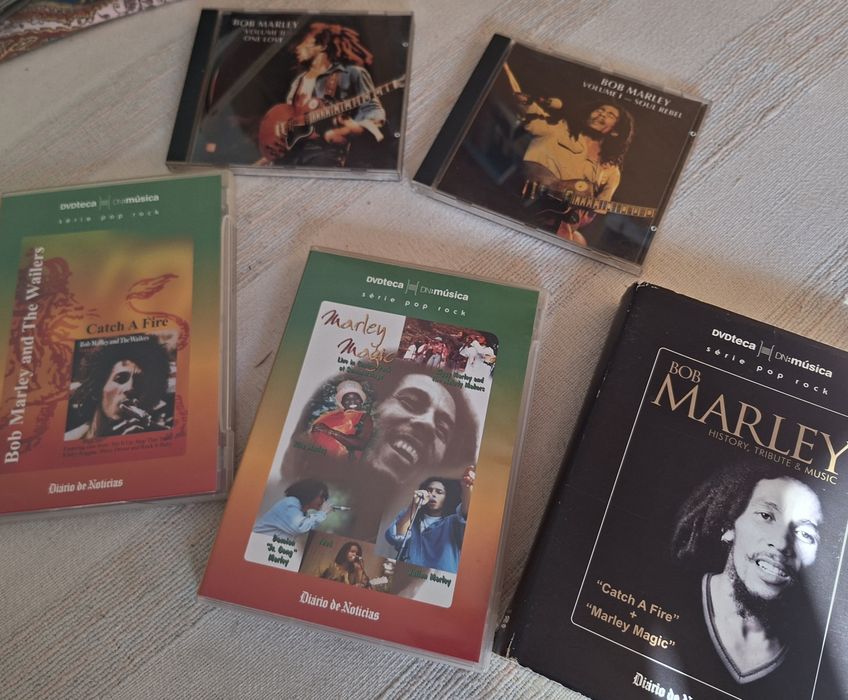 Bob Marley dois cds ao vivo e dois dvds