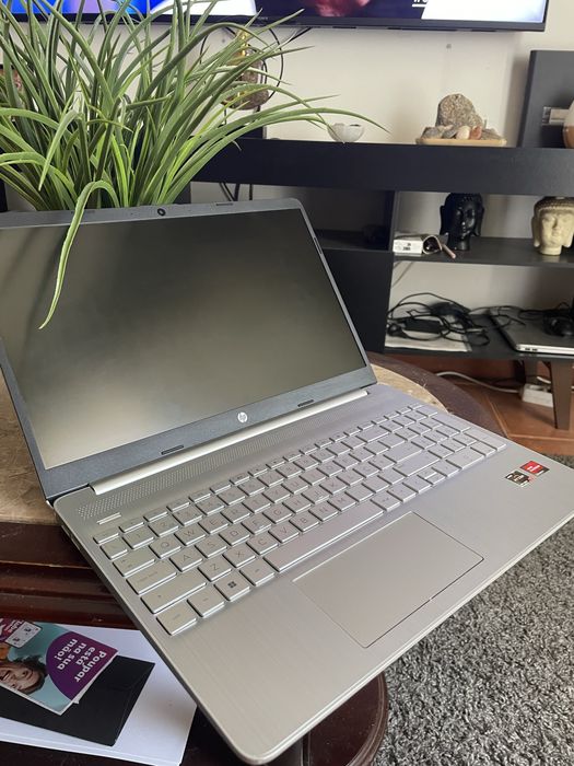 Portátil HP 15s-eq2xxx , windows 11