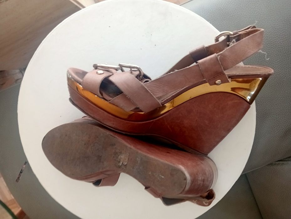 Sandálias Lanidor pele genuína 36