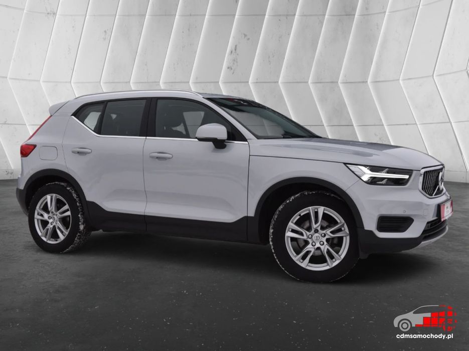 Volvo XC 40 1.5 Benzyna T3 Inscription Navi Kamera Hak Certyfikat Video!