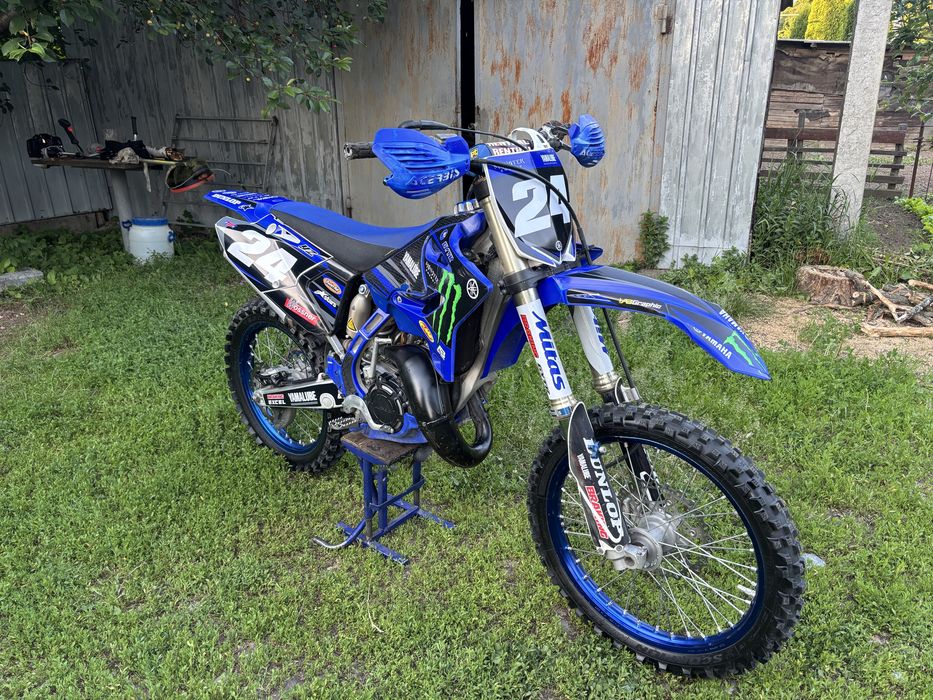 Продам Yamaha yz125 2t,2019 года выпуска,весь обслужен.