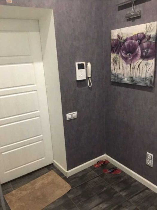 Продаж 2 кім. квартири. 71 м2. Індив. опал. Новобуд. Поділ. №11106