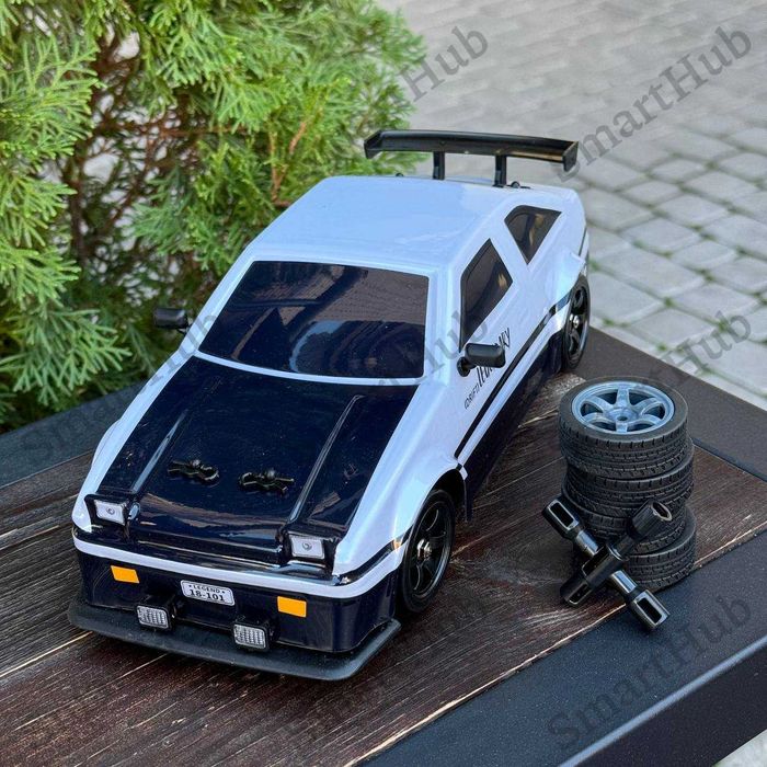 Дрифт машинка Toyota Trueno AE86 на радиоуправлении 28.5см 1:16 Белая