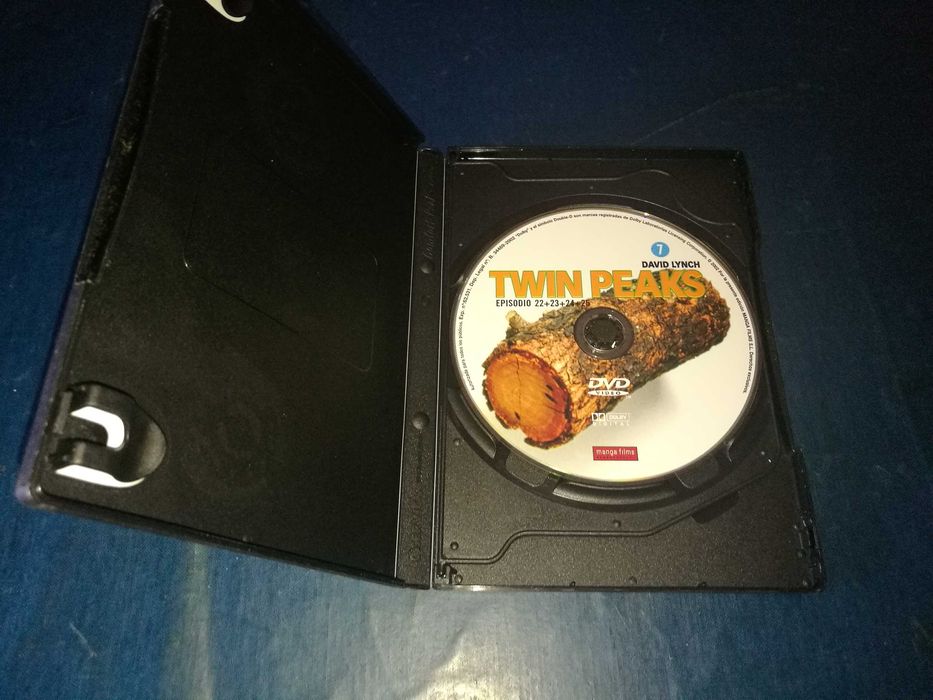 TWIN PEAKS - EPISODIOS DE 22 A 29	DVD (legendagem em Inglês)