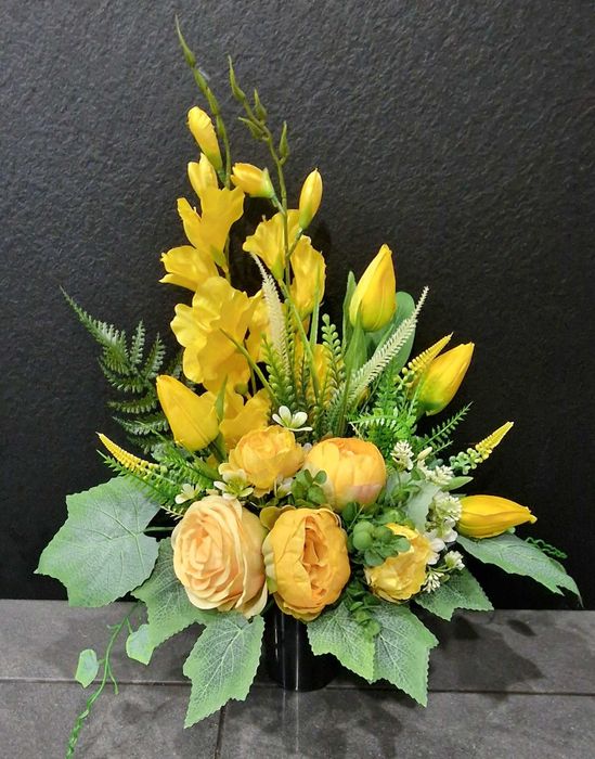 Stroik wkład do wazonu bukiet wiosenny kompozycja kwiatowa WG194