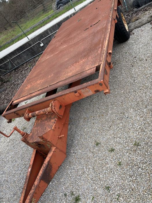 Reboque trator 4000kg