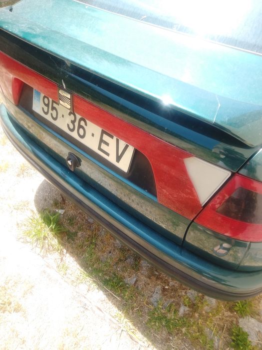 1995 SEAT cordoba GLX 1.4 gasolina