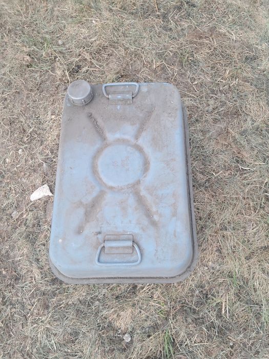 Bak/zbiornik na paliwo