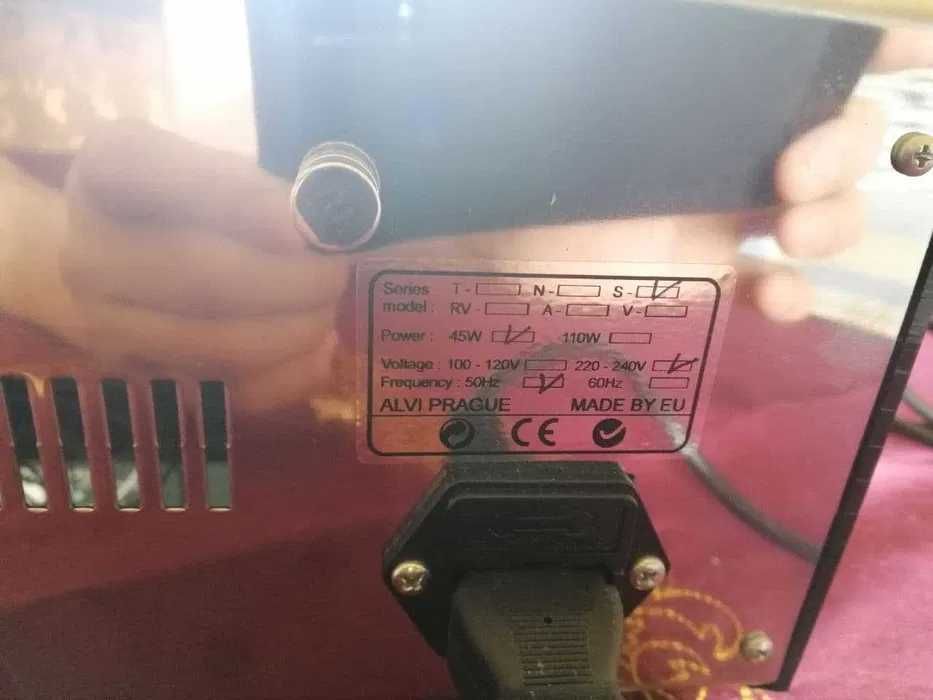 Аппарат безыгольной мезотерапии  Alvi Prague + уз-скрабер S-02 новый