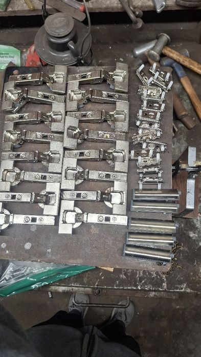 Zawiasy do mebli kuchennych ikea