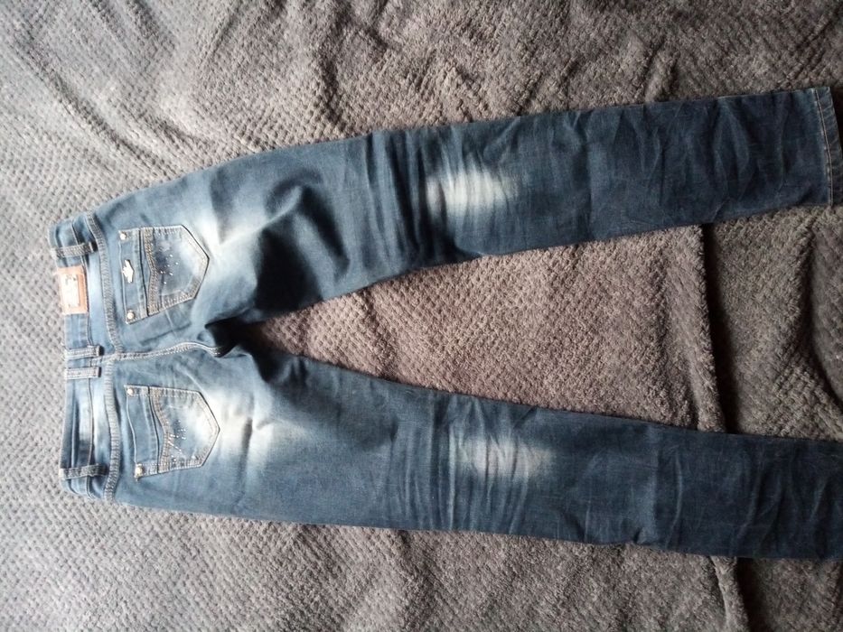 Spodnie jeansy rozm 28