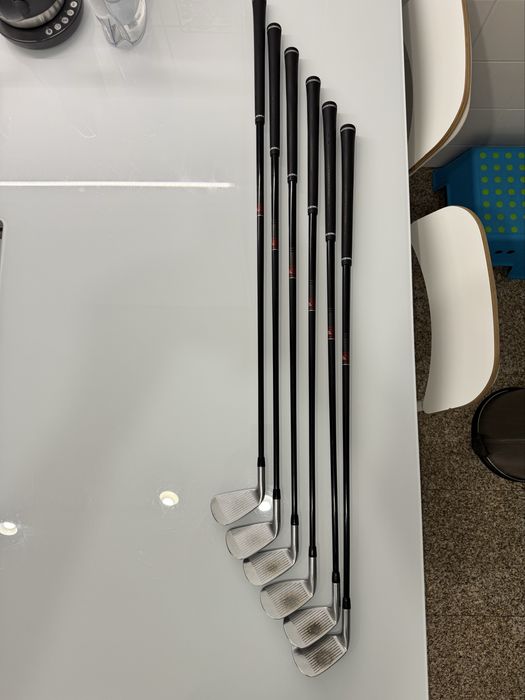 Titleist t200 graphite regular