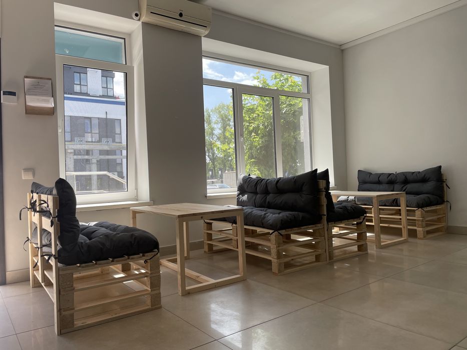 Диван из палет,мебель из поддонов,барная мебель,садовая мебель