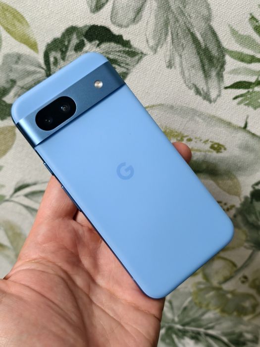 Google Pixel 8a • 128GB • Bay