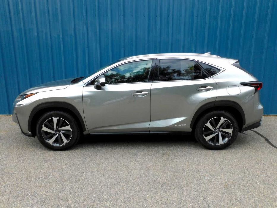 Lexus Nx Hybrid      2019