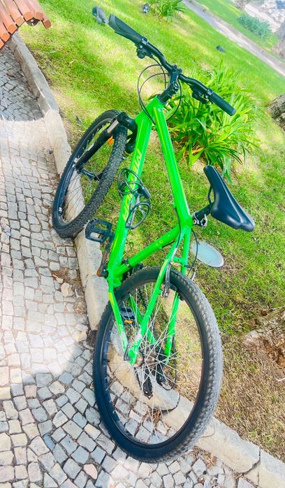 Bicicleta BTT Merida usada em bom estado