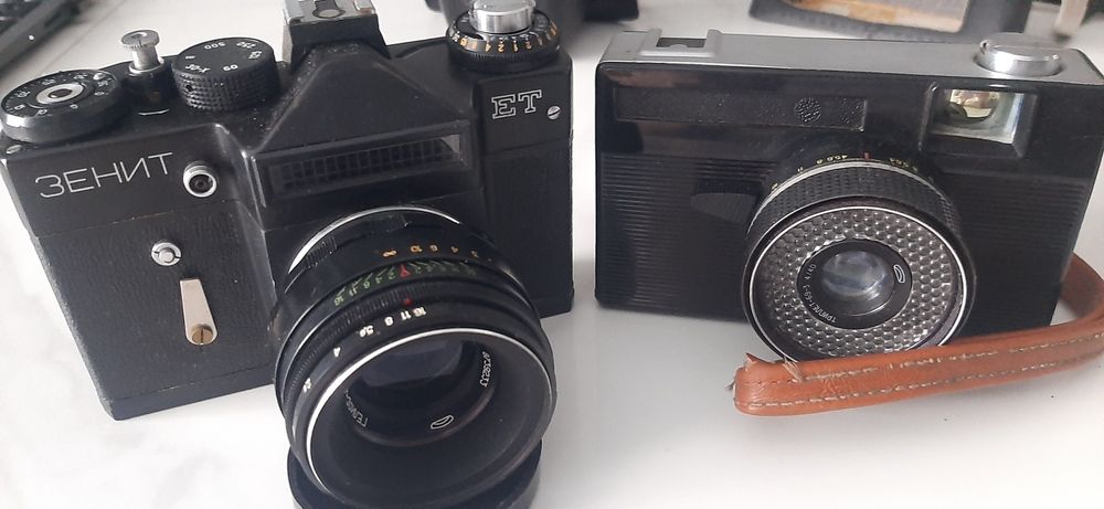 Фотоапарат ЗЕНИТ з об'єктивом ГЕЛИОС 44-2 (2-58)  + ВИЛИЯ-АВТО