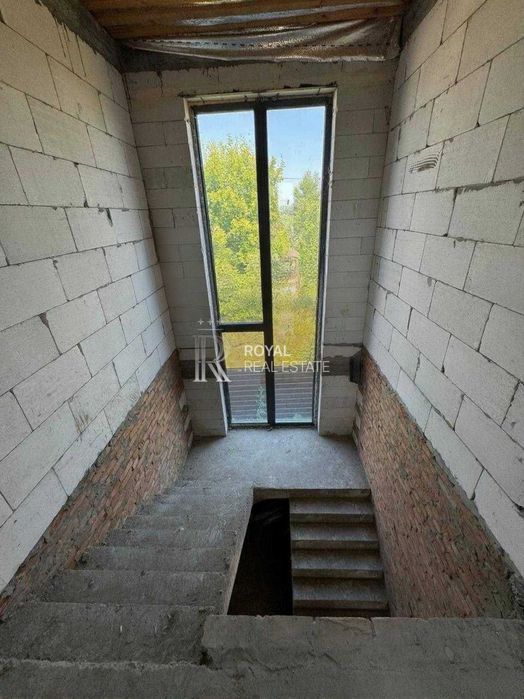 Продаж Будинок 2пов 5кімн 220м2 Осокорки 20кВт