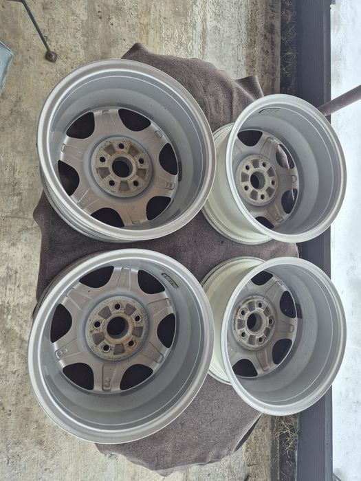 Диски  BBS R15 7.0j 5х112