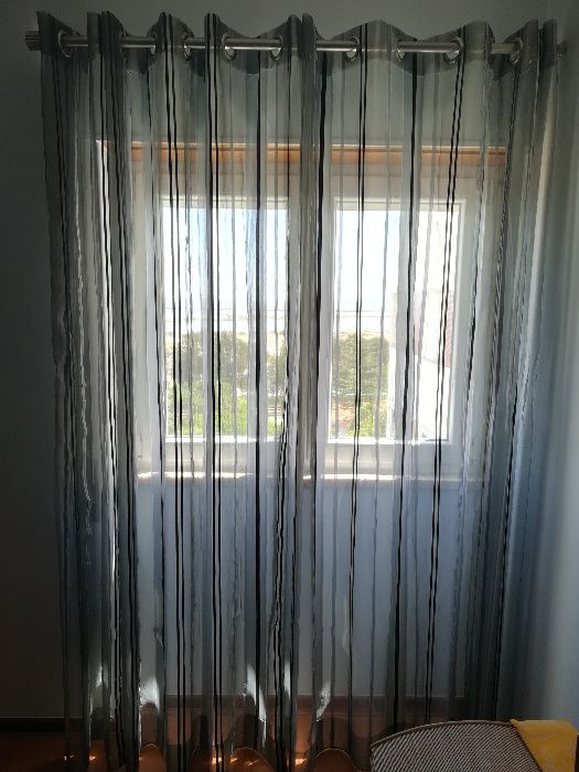 CandeeiRo e Cortinado em organza