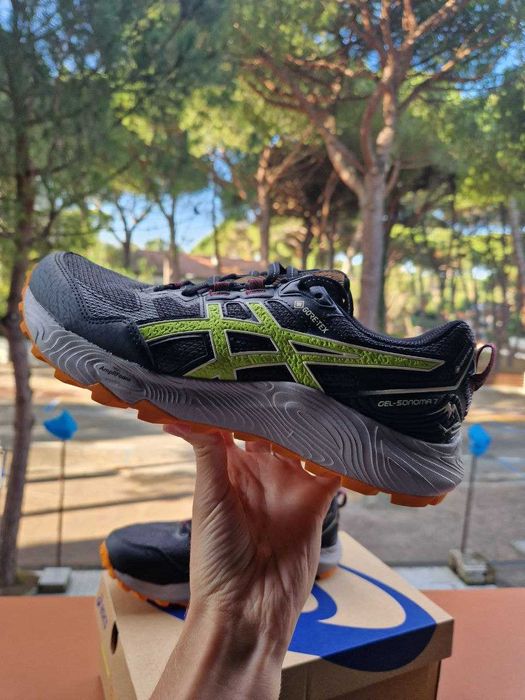 Кросівки asics gel sonoma 7 gtx, gore tex оригінал, розмір 39,5 (25см)
