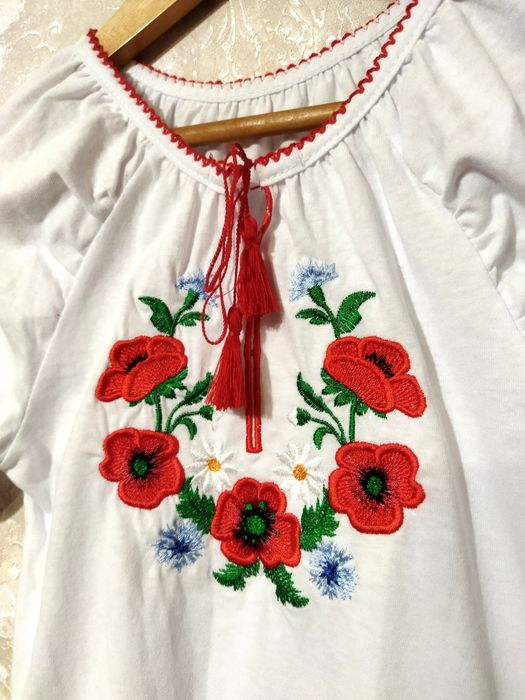Футболка вишиванка для дівчинки