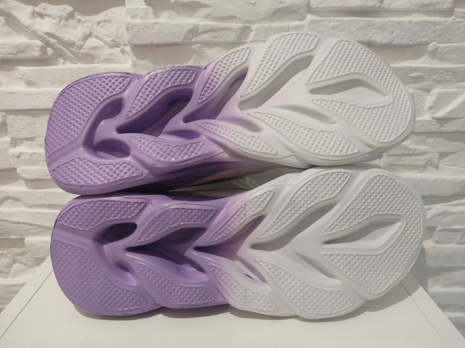 Buty sportowe damskie 42 (26,5 cm)